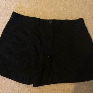 GAP black crocheted shorts